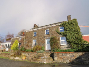 The Farmhouse, Lampeter, Lampeter